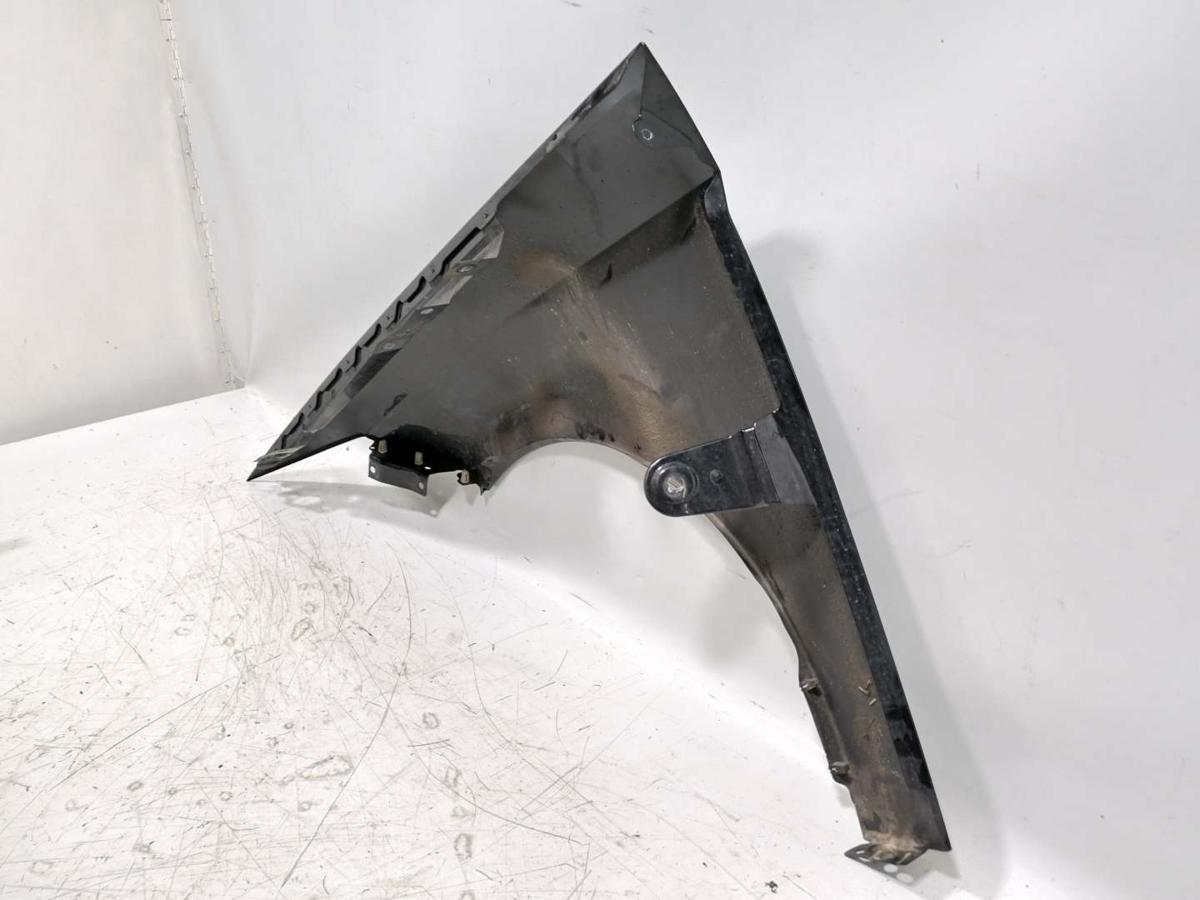 Seat Leon 5F original Kotfl&uuml;gel vorn rechts LY9T Mythosschwarz Bj.2015